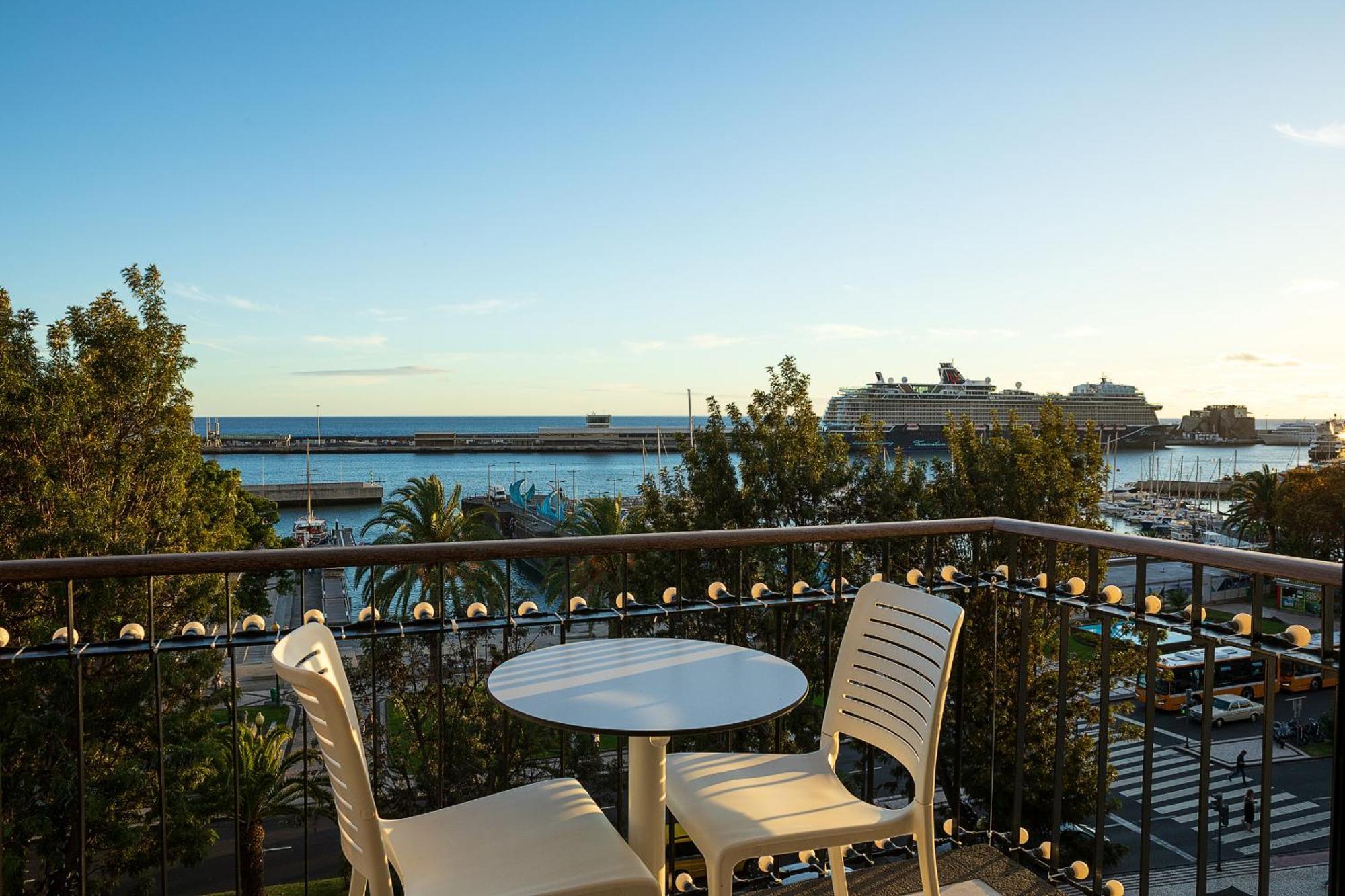 King David Suites By Madeira Sun Travel فونشال المظهر الخارجي الصورة